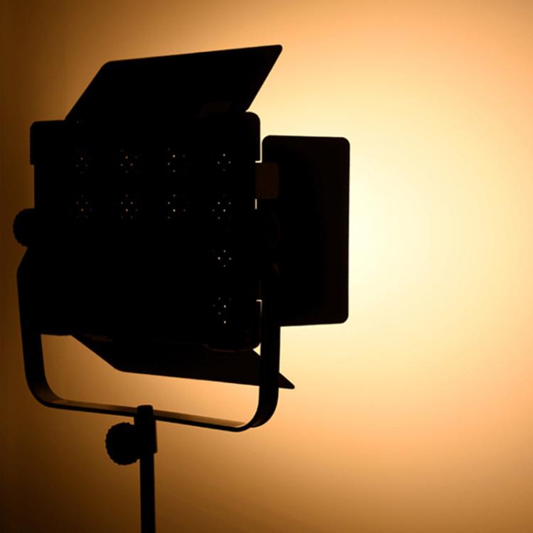 YONGNUO YN9000 900pcs LED Illumination Dimming Studio 3200-5600K Video Light, YN9000 3200-5600K