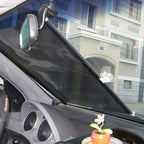 Retractable Car Window Sun Shade for Automobile Front Windshield, Size: 125cm x 58cm, Random Color Delivery, 125cm x 58cm