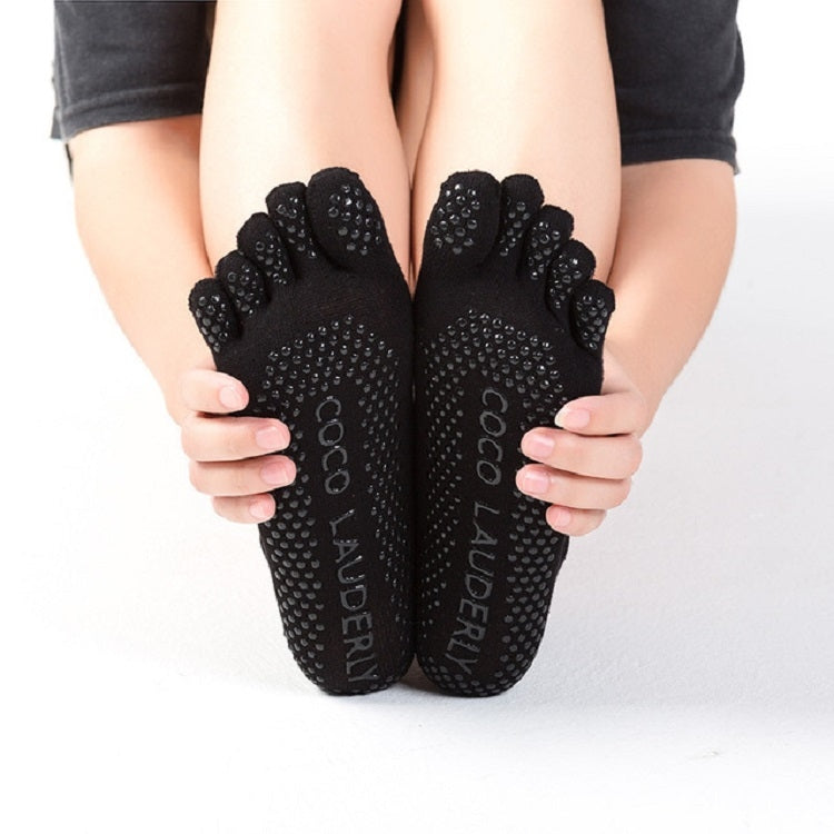 Solid Color Non-slip Sweat-absorbent Yoga Socks Split Toe Socks for Women, Socks Black, Socks Gray, Socks Purple, Socks Watermelon Red