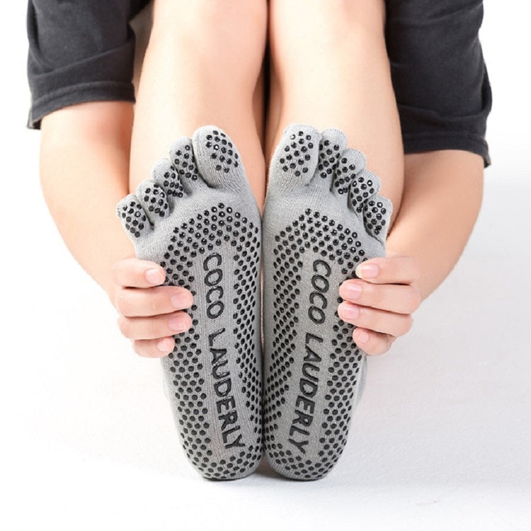 Solid Color Non-slip Sweat-absorbent Yoga Socks Split Toe Socks for Women, Socks Black, Socks Gray, Socks Purple, Socks Watermelon Red