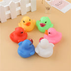 2 PCS LED Water Induction Light Duck Baby Bath Toys, Random Color Delivery, Light Duck Bath Toy