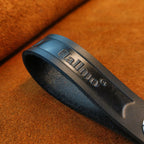 Hallmo First Layer Cowhide Leather Car Keychain, Crazy Horse Leather Blue, Crazy Horse Leather Brown, Oiled Waxed Leather Black, Oiled Waxed Leather Red
