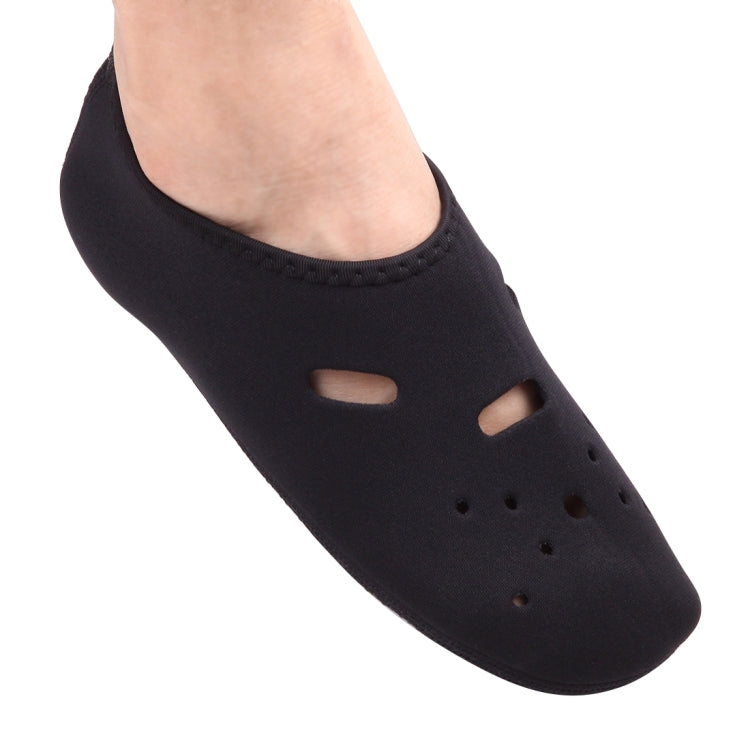 Comfortable and Anti-slip 3MM Swimming Diving Socks Breathable Water to Swim The Beach Socks Size:XXL (44), Size: XXL