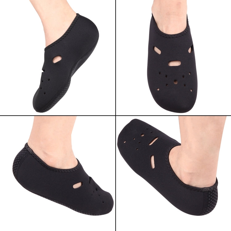 Comfortable and Anti-slip 3MM Swimming Diving Socks Breathable Water to Swim The Beach Socks Size:XXL (44), Size: XXL